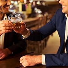 Bourbon Whiskey Gifts for Men Dad - Cocktail Smoker Kit with Torch, Birthday Anniversary Unique Gifts for Dad Boyfriend Husband Grandpa, Smoked Bourbon Kit, Mens Gifts Ideas