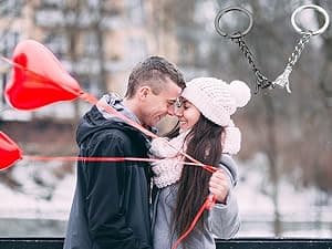 Pinky Promise Gift Matching Couple Gifts Valentines Day Gifts for Him Her Boyfriend Girlfriend Best Friend Matching Keychains for Couples Wife Husband One Year Anniversary Christmas Birthday Gifts