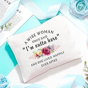 The Simplest Baby Book in the World: The Illustrated, Grab-and-Do Guide for a Healthy, Happy Baby