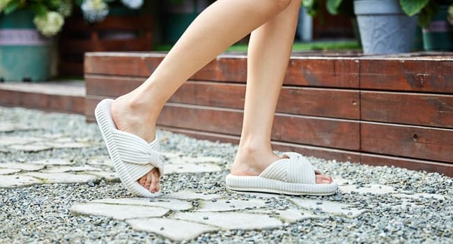 Chantomoo Slippers for Women Memory Foam House Bedroom Corduroy Bow Crossbands Slipper Shoes Comfy Trendy Gift Slippers