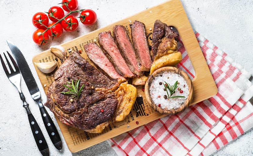 50th Wedding Anniversary Cutting Board Gifts for Women Men Marriage Gifts for Couple 1975 Poster Back In 1975 50th Anniversary Decorations 100% Organic Bamboo Pre Oiled 11"L x 7"W x 0.5"Th