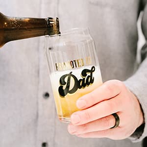 Pearhead Promoted to Dad Beer Glass for Dads to Be, Father's Day, Grandpa Gift, New Dads or Father’s Day, Fatherhood Pint Glass, Bar Accessory, Novelty Dad Accessory, 16oz