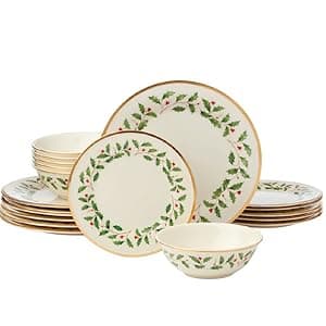 Lenox Serveware, Hosting The Holidays Cheese Plate & Knife Set, Service for 1, Ivory Porcelain, Dishwasher Safe, 6.75 Inch Diameter, Christmas Decorations, Christmas Decor (White/Green/Red, 2 Pieces)