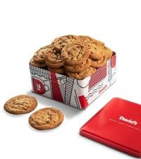 David's Cookies 2lbs Chocolate Chunks Fresh Baked Cookies - Handmade and Gourmet Cookies - Delectable and Made with Premium Ingredients - Cookie Gift Basket - Great Gift For All Occasions