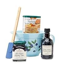 Stonewall Kitchen, New England Breakfast 6-Piece Gift Set with Reusable Basket