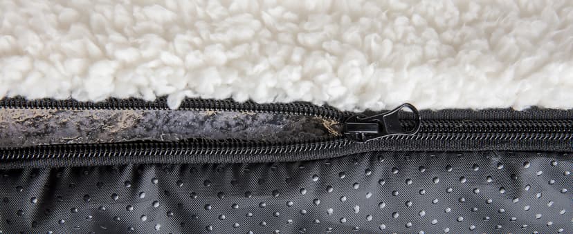 Self Warming Cat Bed Self Heating Cat Dog Mat 24 x 18 inch Extra Warm Thermal Pet Pad for Indoor Outdoor Pets with Removable Cover Non-Slip Bottom Washable Non Electric