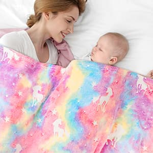 TEHALK Unicorn Glow in The Dark Blanket, Unicorn Blanket for Girls/Kids, Unicorns Gifts for Girls Age 3-12, Toddler Blanket for Kids, Soft Fleece Blanket Throw Birthday Gift 40"x60"
