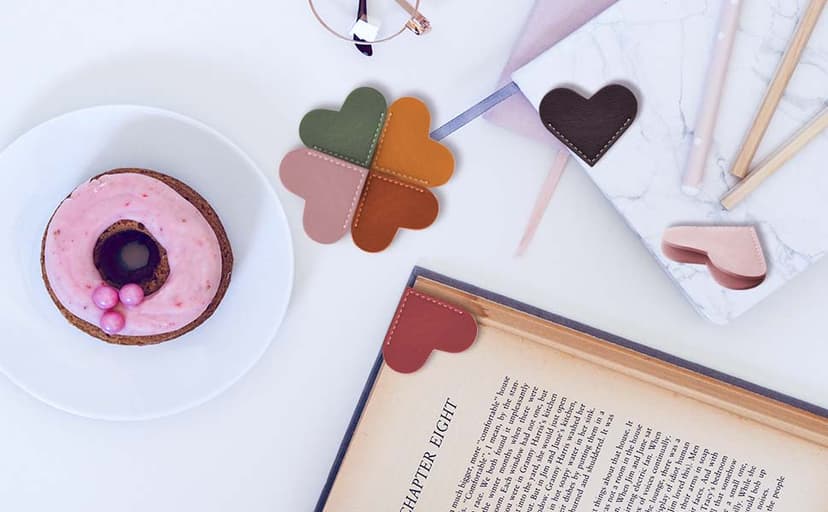 Leather Heart Bookmarks, Wayzton Corner Page Book Accessories for Women, Kids, Cute Handmade Reading Gifts