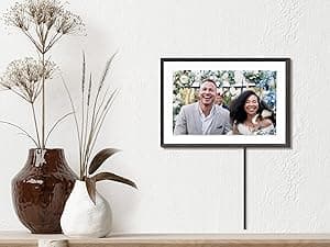 Digital Picture Frame, 10.1'' Frameo Digital Frame Wifi, 32GB Memory, 1280*800 HD Touch Screen Digital Photo Frame, Wall Mountable, Auto-Rotate, Share Instantly, Wedding, Birthday Gifts for Women, Mom