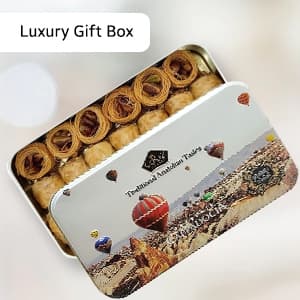 Cerez Pazari Baklava Pastry 8.5oz, Baklava Gift Box with Rich Pistachios, Walnuts, Hazelnuts and Cashews, Halal Shatila Baklava, Traditional Turkish Arabic Dessert Gift Box, Sweet Food Gifts for Women