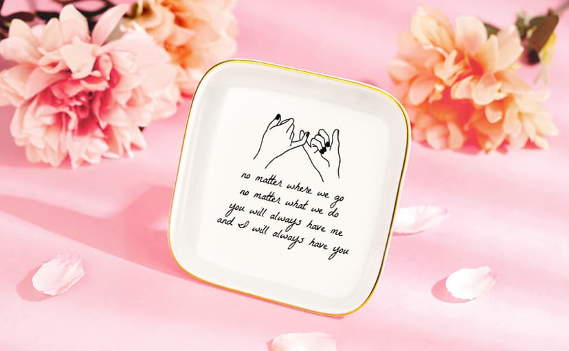 Best Friend Birthday Gifts for Women Friendship Gifts for Women Bestfriend Birthday Gift for Best Friend Woman Bestfriend Gift Ideas with Cup Bag Candle Keychain for Soul Sister Bestie BFF