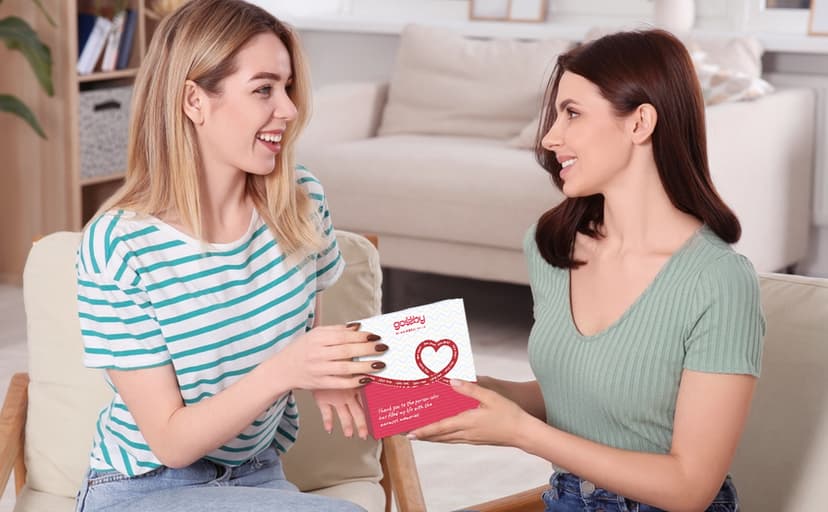 Gossby Heart-Shaped Thank You Ceramic Ornament - Appreciation Gift for Women - Thank You Gift for Coworker, Friend, Teacher, Boss, Employee - Car Hanging Decoration Ornament - Wine Bottle Decor