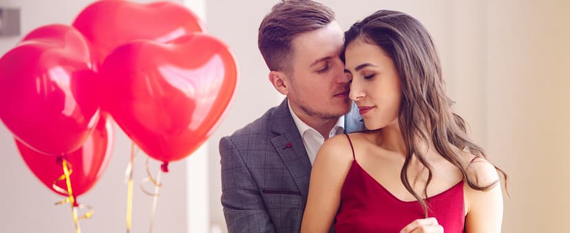 Silver Compass Necklace for Women Birthday Gifts for Wife Anniversary Necklace for Women Rose Flower Birthstone Necklaces for Wife Jewelry for Womens Girlfriend Mom Daughter