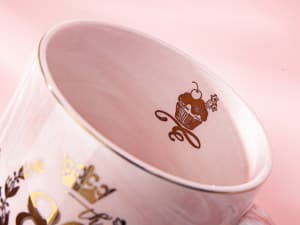 Biching 80th Birthday Gifts for Women, 14oz Pink Coffee Mug with Gold Pattern, Best Gifts for 80 Year Old Grandma, Mom, Sister, Friend, Fabulous 80 Limited Edition, 1943 Birthday Gifts for Women.