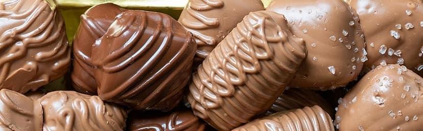 Christmas Chocolate Gift Basket – Gourmet Holiday Snack Gift Box Idea in Keepsake Tin – Men, Women, Corporate, Food Set- Bonnie and Pop