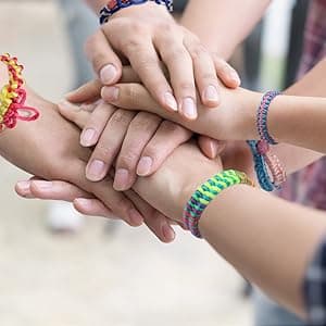 DDAI Arts and Crafts for Kids Age 8-12 Friendship Bracelet Making Kit for Girls - Best Birthday Gifts Ideas for Girl 7 9 10 11 Year Old - Popular Bracelets String Maker Toys Set