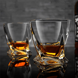 Mfacoy Old Fashioned Whiskey Glasses Set of 4 (2 Crystal Bourbon Glasses, 2 Round Big Ice Ball Molds 11 Oz Rocks Glass with Gift Box, Barware for Scotch Cocktail Rum Vodka Liquor, Gifts for Men