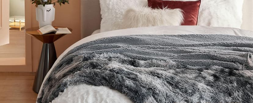 Bedsure GentleSoft Fluffy Fuzzy Faux Fur Throw Blanket for Couch, Soft Sherpa Fleece Cozy Gifts for Women, Plush Bed Blanket Christmas Room Decor for Men, Thick Warm Minky Teen Gifts Winter Bedding
