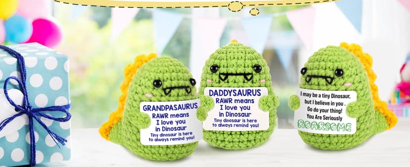 OCCdesign Mini Christmas Birthday Gifts for Dad from Daughter Son RAWR I Love You Daddy Handmade Crochet Cute Small Dinosaur for Daddy Dad Bonus Step Father in Law New Father
