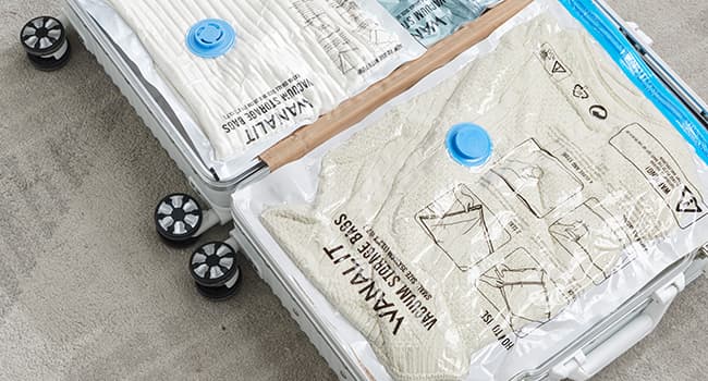 Vacuum Storage Bags for Travel, 8 Pack (4S+4XS) Vacuum Seal Bags with Wireless Rechargeable Electric Pump, Travel Essentials Space Saving Compression Bag for Clothes, Luggage, Suitcase, Backpack, Trip