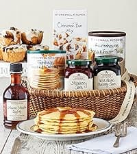 Stonewall Kitchen, New England Breakfast 6-Piece Gift Set with Reusable Basket
