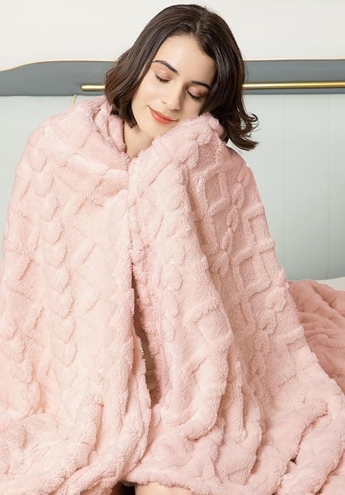 Aganear Fleece Throw Blanket - Cozy Soft Lightweight Fuzzy Throw Blanket for Women Portable Throw Blankets for Couch, Warm Present for Birthday, Christmas, Halloween, Housewarming(50"x60", Khaki)