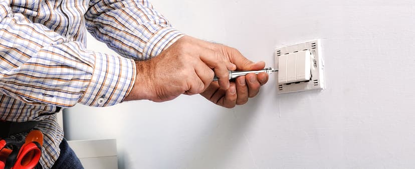 BIIB Stocking Stuffers for Men Adults, Gifts for Men 9 in 1 Multitool Pen, Mens Stocking Stuffers, Mens Christmas Gifts for Dad Him Husband, White Elephant Gifts for Adults, Cool Gadgets