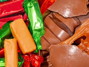 Christmas Chocolate Gift Basket– Holiday Ornament Gift Box with Assorted Christmas Candy – Holiday Food Gift Idea for Men, Women, Family, Corporate- Bonnie & Pop